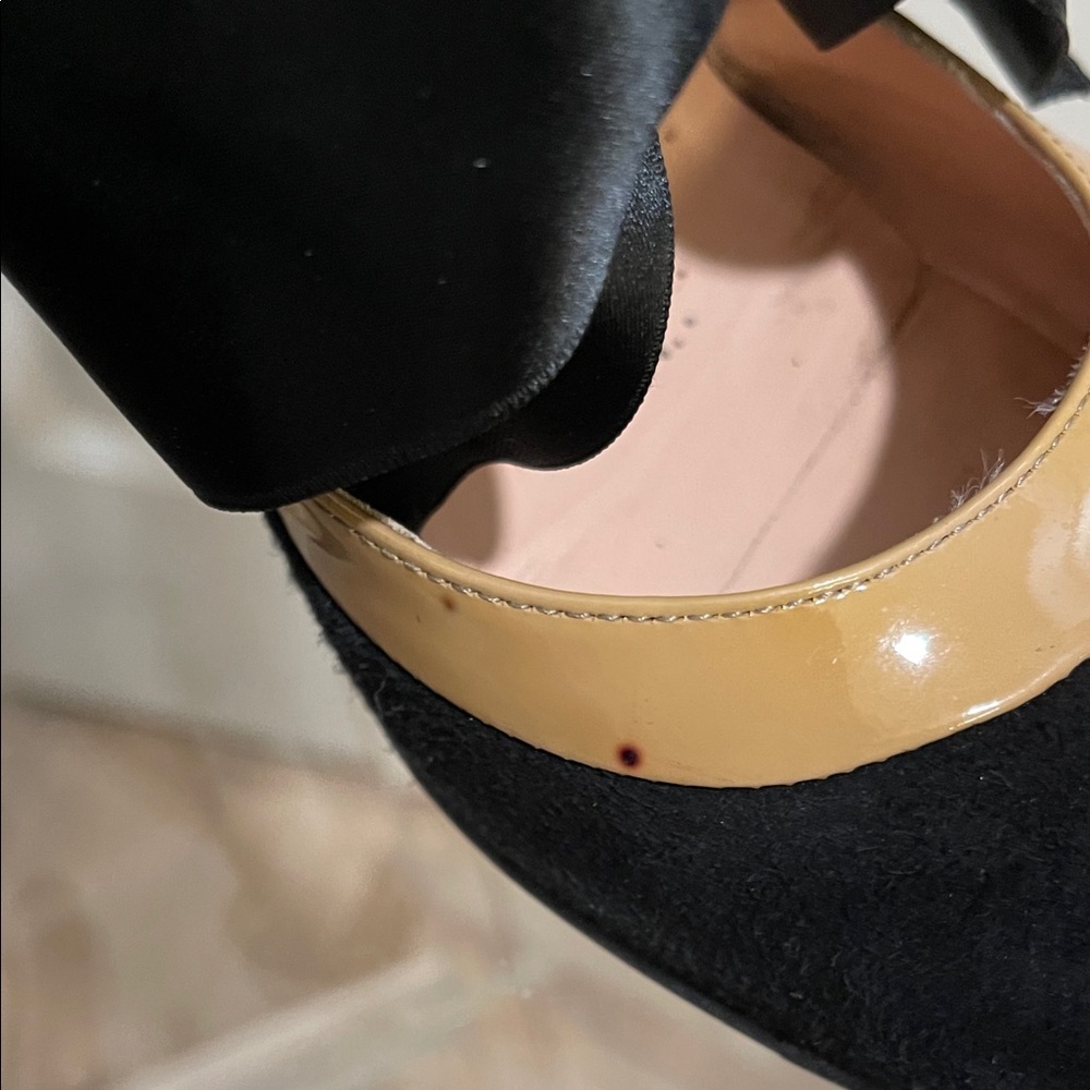 Anyi Lu JOLIE Black and (Blush) Tan Heels with Bow - Picture 5 of 7